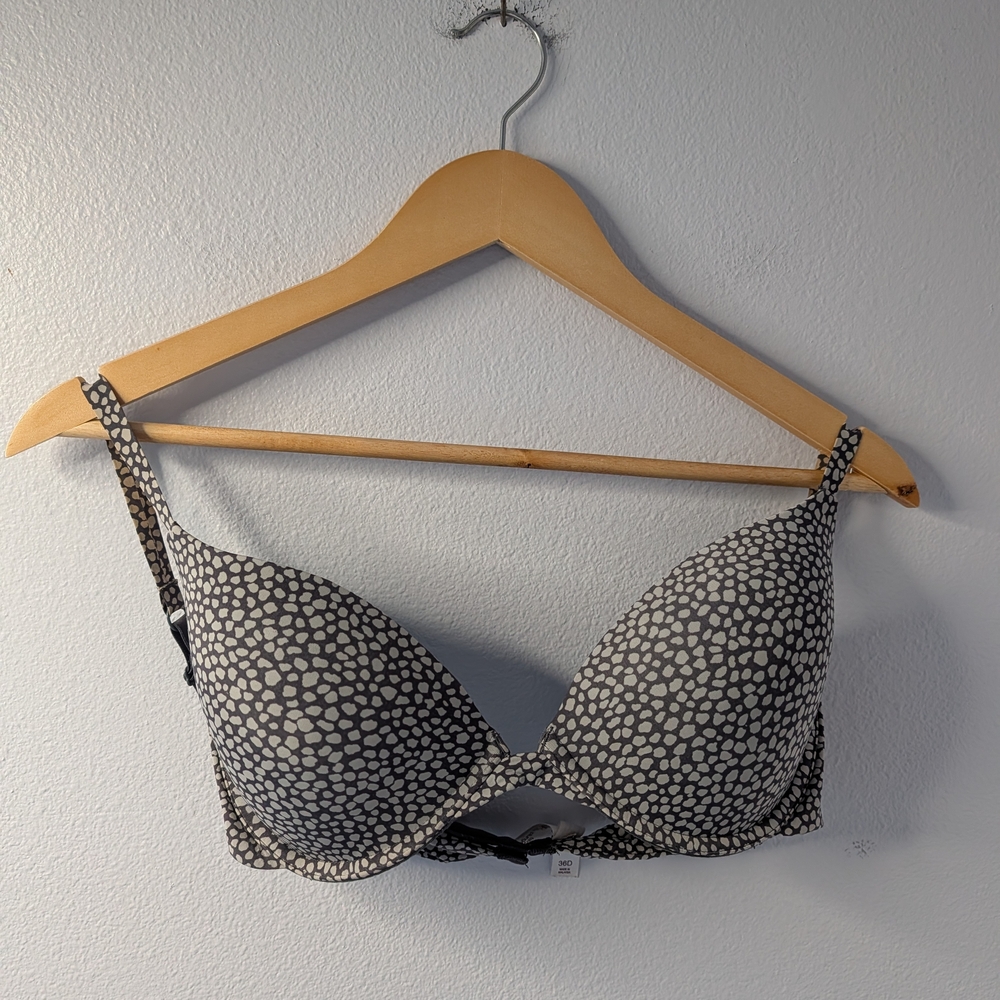 Gilligan & O’Malley Favorite Plunge Uplift‎ Bra | 36D | Gray Pebble Print